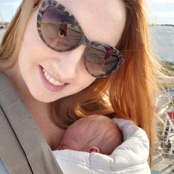 Meet your Posher, Sierra - Picture 1 of 1